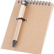 A6-os jegyzetfüzet tollal